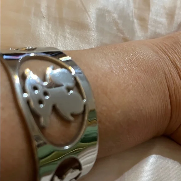 Silver Cutout Cuff Bracelet - Picture 3 of 5